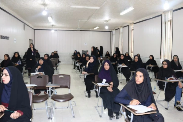 صبح چهارشنبه 24/05/97آزمون اصلح مهارت آموزان برگزار شد
 9