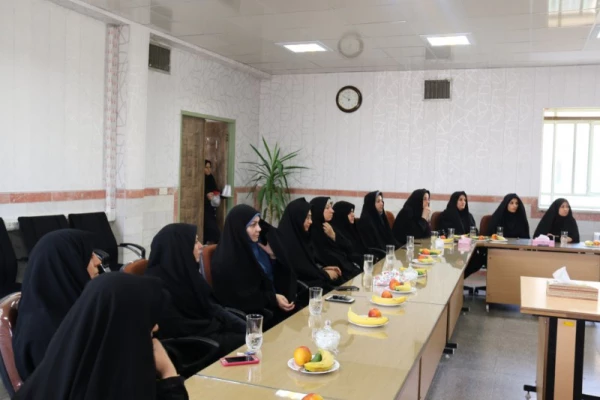 مراسم تودیع و معارفه سرپرست پردیس فاطمه الزهرا (س) یزد برگزار شد.
 10