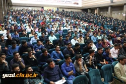 مراسم استقبال از دانشجویان جدید الورود به روایت تصویر
 11