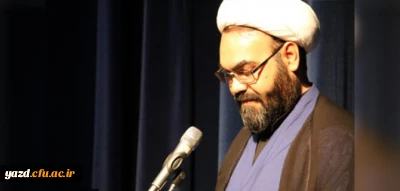 دانشجو معلم بایستی نماد انسانی کامل، صبور و متین باشد.