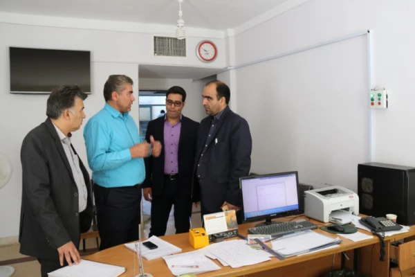 بازدید مسئولین دانشگاه فرهنگیان یزد از فضاهای آموزشی، فرهنگی و رفاهی پردیس شهیدان پاک نژاد یزد
 12