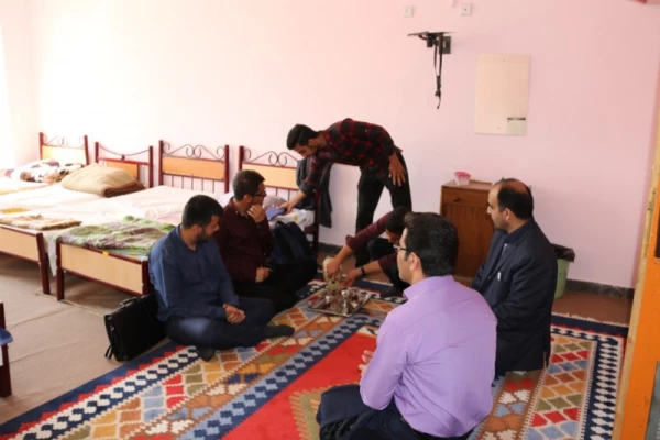 بازدید مسئولین دانشگاه فرهنگیان یزد از فضاهای آموزشی، فرهنگی و رفاهی پردیس شهیدان پاک نژاد یزد
 17