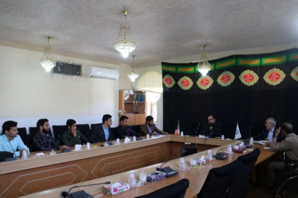 نشست صمیمی مسئولین دانشگاه فرهنگیان یزد با اعضای شورای صنفی رفاهی دانشجویان پردیس شهیدان پاک نژاد
 7