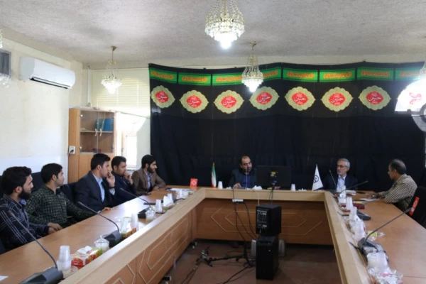 نشست صمیمی مسئولین دانشگاه فرهنگیان یزد با اعضای شورای صنفی رفاهی دانشجویان پردیس شهیدان پاک نژاد
 9