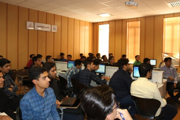 برگزاری اولین جلسه از سلسله کارگاه های فرهنگی _ مهارتی پردیس شهیدان پاک نژاد
 8