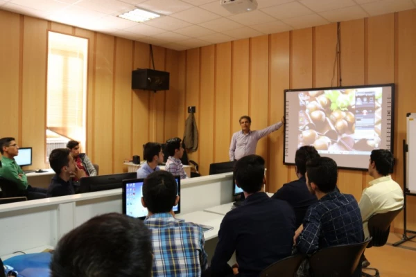 برگزاری اولین جلسه از سلسله کارگاه های فرهنگی _ مهارتی پردیس شهیدان پاک نژاد
 9