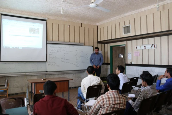 دومین دوره کارگاه های فرهنگی برگزار شد.
 4