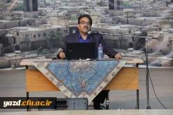 همایش مدیران و معاونین مدارس میزبان اساتید و معلمان راهنمای درس کارورزی
 12