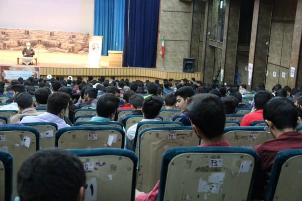 همایش فرهنگی "سیر مطالعاتی اندیشه های شهید مطهری" 8