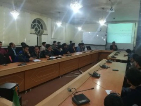 کارگاه "عشق و ازدواج"
 4