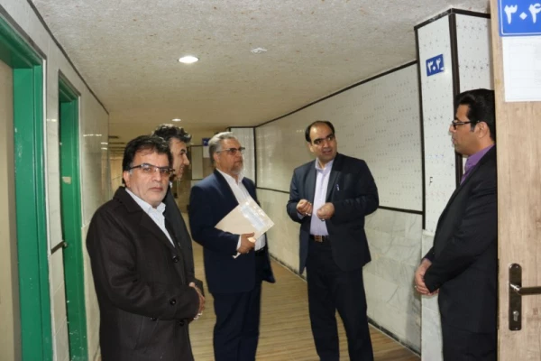 بازدید دکتر کچوئیان معاون نظارت، ارزیابی و تضمین کیفیت دانشگاه فرهنگیان و دکتر دلقندی مشاور رئیس دانشگاه و مدیرکل حراست دانشگاه فرهنگیان از پردیس های استان یزد 4