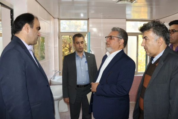 بازدید دکتر کچوئیان معاون نظارت، ارزیابی و تضمین کیفیت دانشگاه فرهنگیان و دکتر دلقندی مشاور رئیس دانشگاه و مدیرکل حراست دانشگاه فرهنگیان از پردیس های استان یزد 7