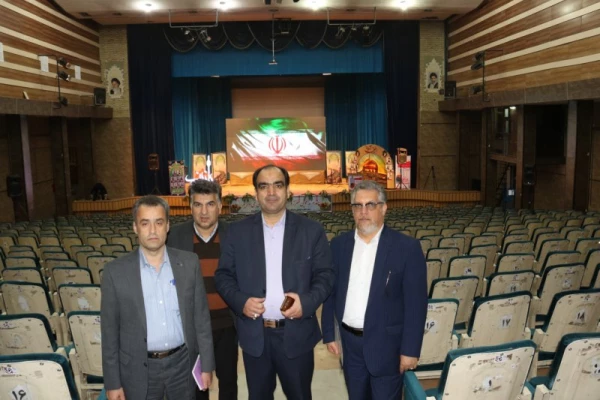 بازدید دکتر کچوئیان معاون نظارت، ارزیابی و تضمین کیفیت دانشگاه فرهنگیان و دکتر دلقندی مشاور رئیس دانشگاه و مدیرکل حراست دانشگاه فرهنگیان از پردیس های استان یزد 10