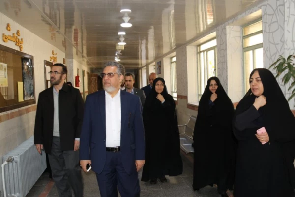 بازدید دکتر کچوئیان معاون نظارت، ارزیابی و تضمین کیفیت دانشگاه فرهنگیان و دکتر دلقندی مشاور رئیس دانشگاه و مدیرکل حراست دانشگاه فرهنگیان از پردیس های استان یزد 13