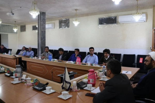 اولین جلسه هماهنگی کارکنان مدیریت استان و پردیس شهیدان پاک نژاد با مدیریت جدید امور پردیس های استان یزد
 4