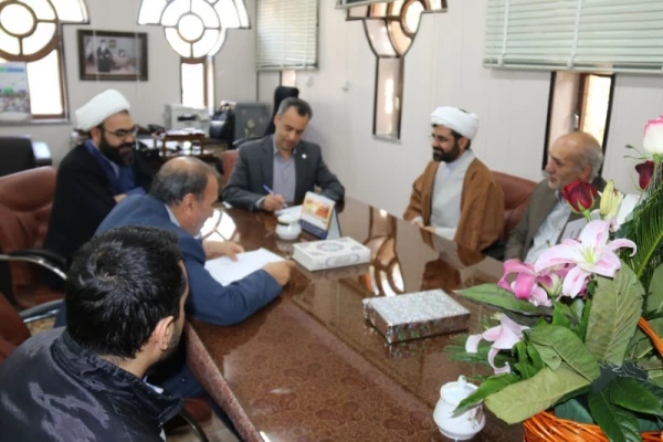 بررسی زمینه های همکاری بنیاد فرهنگی حضرت مهدی موعود(عج) در استان با دانشگاه فرهنگیان یزد
 7