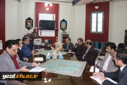 نشست مسئولان دانشگاه فرهنگیان با مدیرکل، معاونین و کارشناسان کانون پرورش فکری کودکان و نوجوانان استان یزد
 3