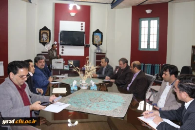 نشست مسئولان دانشگاه فرهنگیان با مدیرکل، معاونین و کارشناسان کانون پرورش فکری کودکان و نوجوانان استان یزد