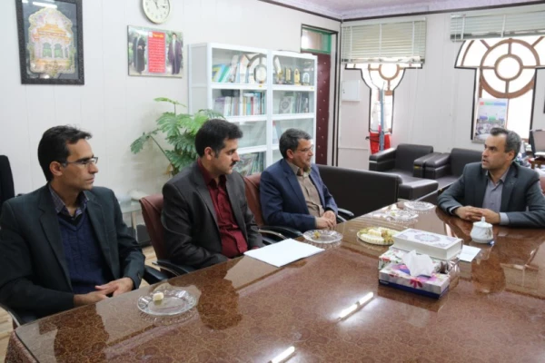 دیدار رئیس هیئت حسابرسی و کارشناسان دیوان محاسبات با مدیر پردیس های استان یزد 2