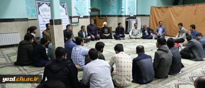 در پردیس شهیدان پاک نژاد یزد برگزار شد:

 جلسه پرسش و پاسخ با حضور مدیر استانی دانشگاه فرهنگیان یزد