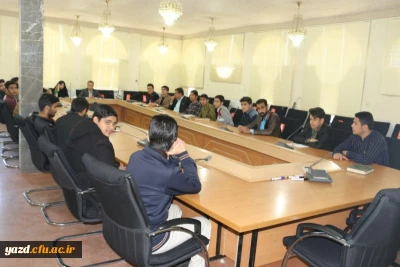 برگزاری جلسۀ پرسش و پاسخ نمایندگان کلاسی پردیس شهیدان پاک نژاد با مدیر پردیس های استان و مسئولین محترم آموزشی پردیس