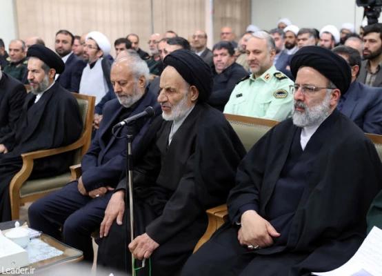 رهبر معظم انقلاب اسلامی در دیدار دست اندرکاران کنگره شهدای استان خراسان جنوبی:
گسترش رویش های انقلاب موجب شکست دشمن در تهاجم به معنویات خواهد شد