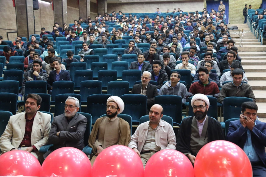 همایش سبک ازدواج آسان بر اساس عقل وعشق برگزار شد