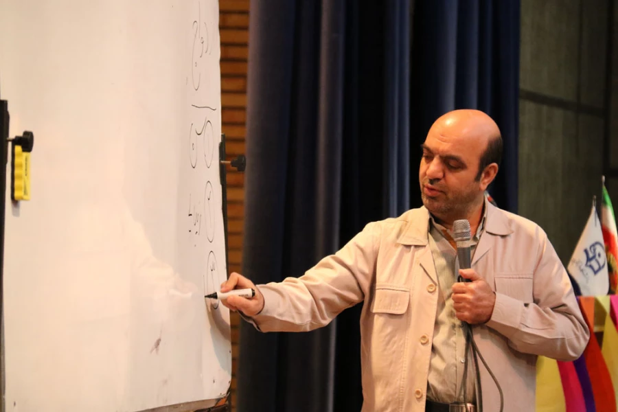 همایش سبک ازدواج آسان بر اساس عقل وعشق برگزار شد