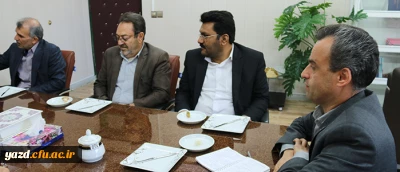 دیدار مدیران سابق مراکز تربیت معلم با سرپرست امور پردیس های دانشگاه فرهنگیان یزد