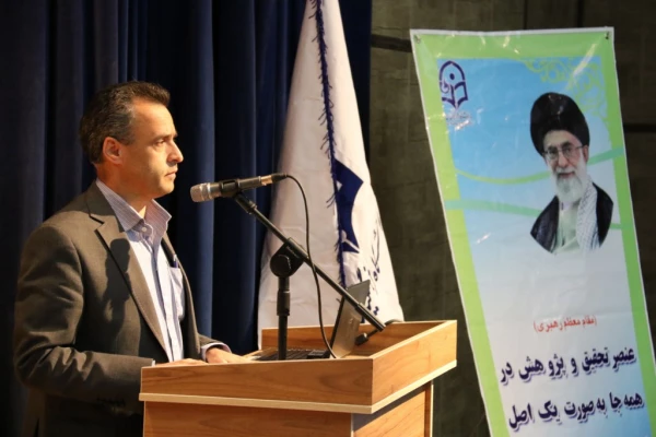 برگزاری مراسم هفته پژوهش و فناوری در دانشگاه فرهنگیان یزد
 6