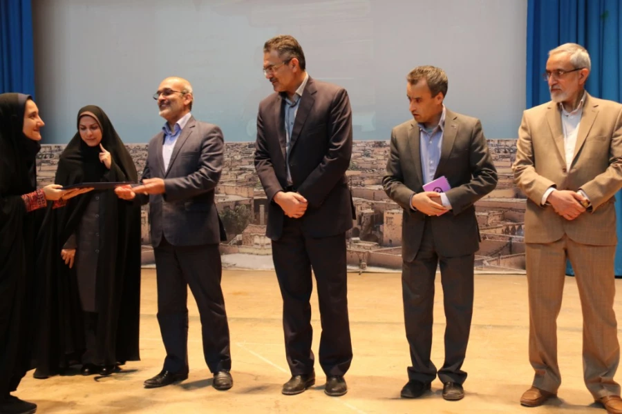 برگزاری مراسم هفته پژوهش و فناوری در دانشگاه فرهنگیان یزد
 11