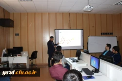 به مناسبت هفته پژوهش و فناوری، در دانشگاه فرهنگیان یزد برگزار شد:

کارگاه آموزشی « عصرفناوری اینترنت اشیاء، آشنایی با شبکه های حسگر بی سیم و رزبری پای»
 9