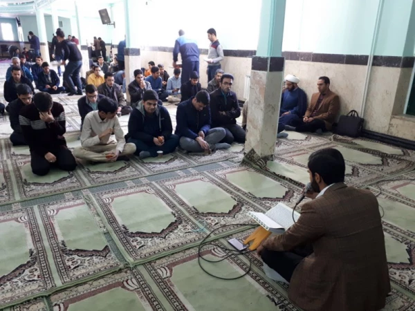 در نمازخانه پردیس شهیدان پاک نژاد برگزار شد:

مراسم ترحیم دانشجومعلم شادروان محمود بلوچ لاشاری 
 7