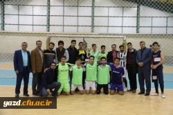 برگزاری  مسابقات فوتسال در پردیس شهیدان پاک نژاد یزد
 3