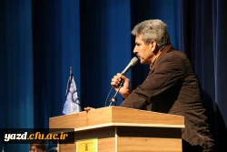 با حضور دکتر صادق زیباکلام  و متین منتظمی برگزار شد:

جلسه مناظره با عنوان 