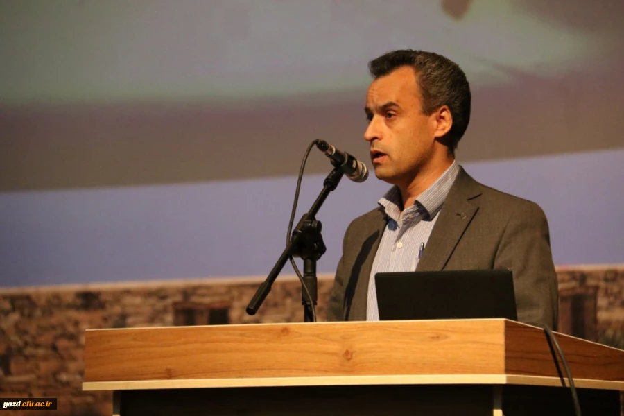 با حضور دکتر صادق زیباکلام  و متین منتظمی برگزار شد:

جلسه مناظره با عنوان "چالش ها و فرصت های جمهوری اسلامی" در دانشگاه فرهنگیان یزد 
 9