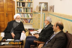 دیدار مسئولین دانشگاه فرهنگیان استان با حجت الاسلام و المسلمین معزالدینی امام جمعه موقت یزد 

 3