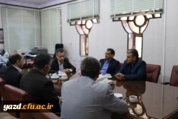 دیدار مدیر و معاونین آموزش و پرورش ناحیه دو یزد با مدیر امور پردیس های استان 
 4