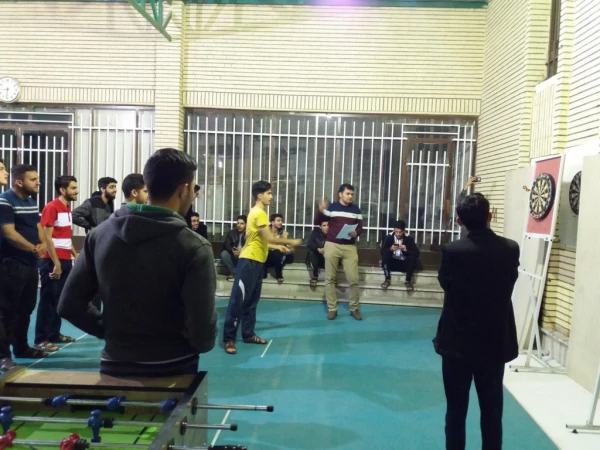 برگزاری مسابقات دارت در پردیس شهیدان پاک نژاد یزد 
 2