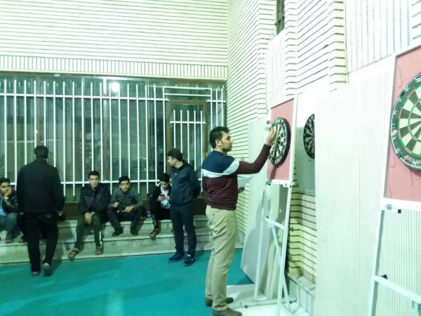 برگزاری مسابقات دارت در پردیس شهیدان پاک نژاد یزد 
 5