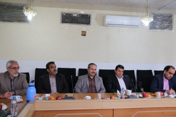 نشست مدیر کل اداره نشر و اطلاع رسانی پژوهش دانشگاه فرهنگیان با اعضای هیئت علمی پردیس های استان یزد
 2