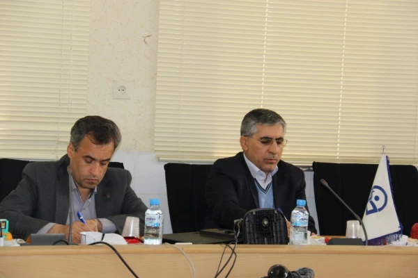 نشست مدیر کل اداره نشر و اطلاع رسانی پژوهش دانشگاه فرهنگیان با اعضای هیئت علمی پردیس های استان یزد
 7