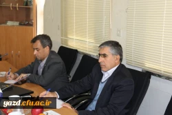نشست مدیر کل اداره نشر و اطلاع رسانی پژوهش دانشگاه فرهنگیان با اعضای هیئت علمی پردیس های استان یزد
 10