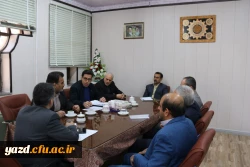 دومین جلسه شورای نظارت و ارزیابی مدیریت استانی یزد در سال تحصیلی جاری، تشکیل شد. 
 3