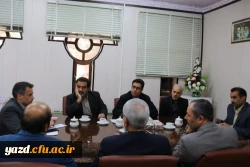 دومین جلسه شورای نظارت و ارزیابی مدیریت استانی یزد در سال تحصیلی جاری، تشکیل شد. 
 7