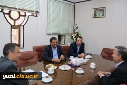 دیدار شهردار و رئیس شورای شهر یزد با سرپرست دانشگاه فرهنگیان استان یزد
 4