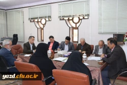 جلسه هم اندیشی مشاوران پردیس های استان با مدیریت امور پردیس های استان یزد 
 2