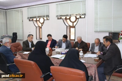 جلسه هم اندیشی مشاوران پردیس های استان با مدیریت امور پردیس های استان یزد