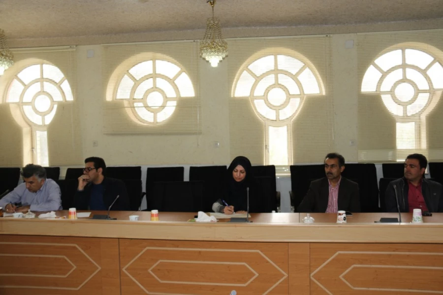 برگزاری جلسه هماهنگی امتحانات پایان ترم دانشجویان پردیس شهیدان پاک نژاد یزد
 2