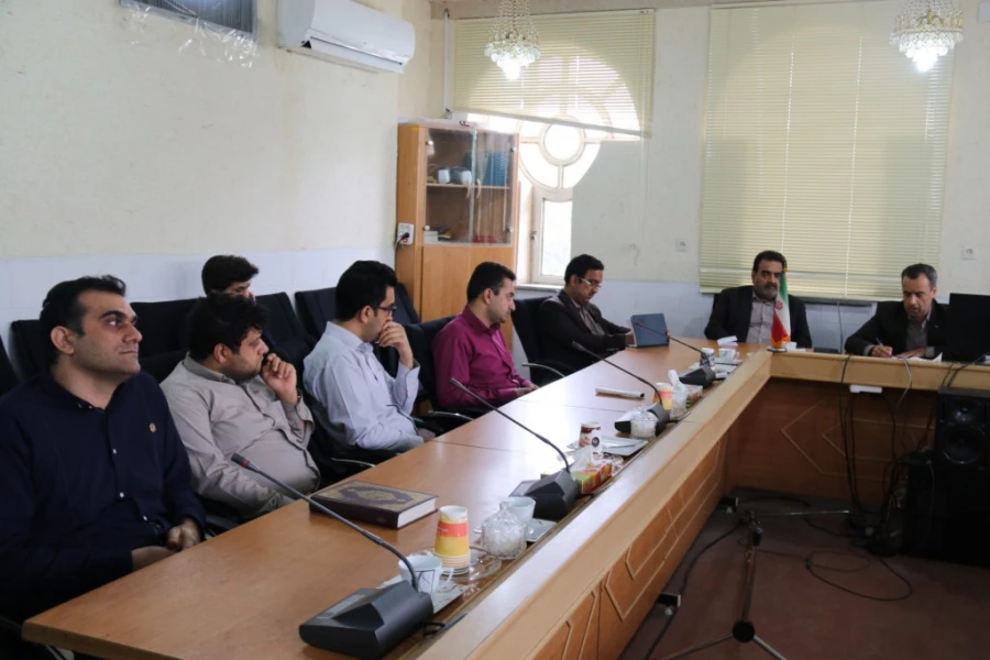 برگزاری جلسه هماهنگی امتحانات پایان ترم دانشجویان پردیس شهیدان پاک نژاد یزد
 5